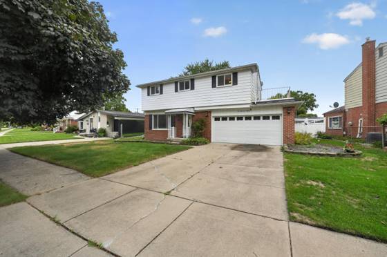 280 Clinton River Drive, Mount Clemens, MI 48043 photo 2