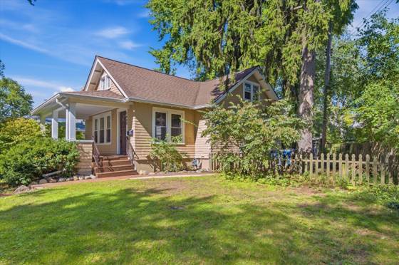 1423 Henry Street, Ann Arbor, MI 48104 photo 3