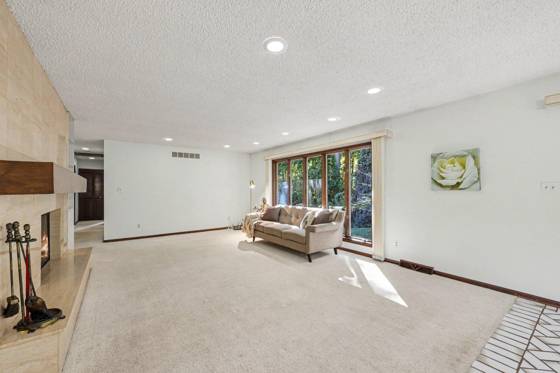 24635 Power Road, Farmington Hills, MI 48336 photo 4