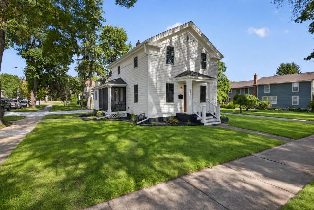 303 E Middle Street, Chelsea, MI