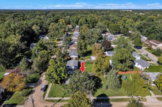 2820 Hollywood Drive, Ann Arbor, MI 48103 photo 2