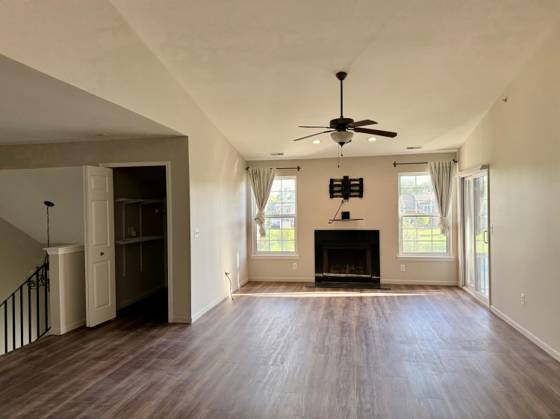 2260 Leighton Drive #68, Shelby Twp, MI 48317 photo 4