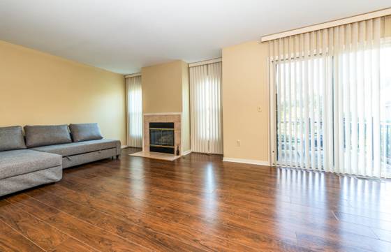 9376 Westwind Drive, Livonia, MI 48150 photo 3