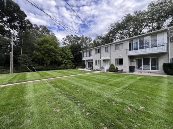 5955 Alan Drive #61, Brighton, MI 48116 photo 2