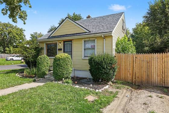6544 Southfield Freeway, Detroit, MI 48228 photo 2