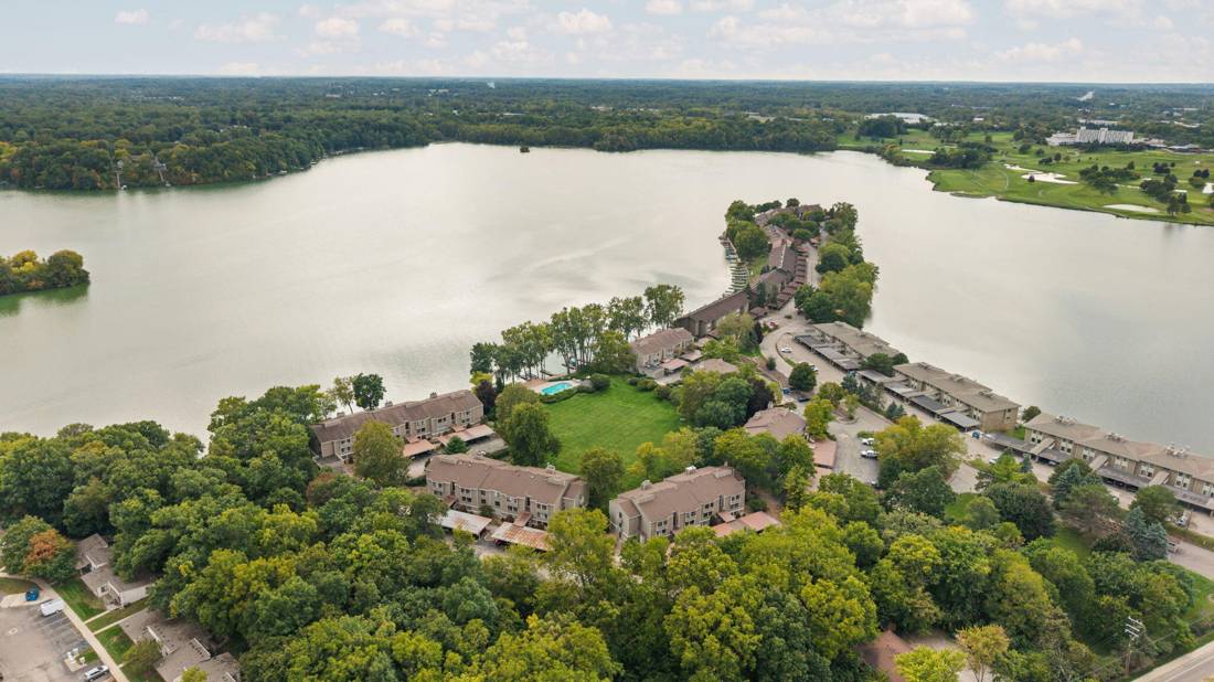1660 Cliffs Landing #102, Ypsilanti, MI 48198