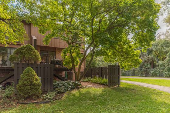 2601 Meade Court, Ann Arbor, MI 48105 photo 2