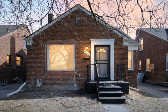 8222 Roselawn Street, Detroit, MI 48204 photo 2