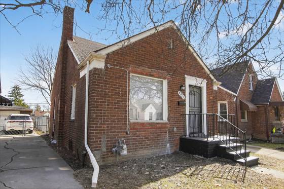 8222 Roselawn Street, Detroit, MI 48204 photo 3