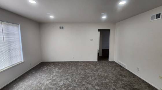 25341 Shiawassee Circle #201, Southfield, MI 48033 photo 3
