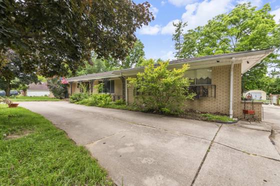 24319 Tamarack Trail, Southfield, MI 48075 photo 2