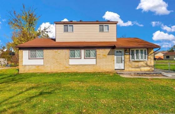 27002 Stacy Street, Taylor, MI 48180 photo 4