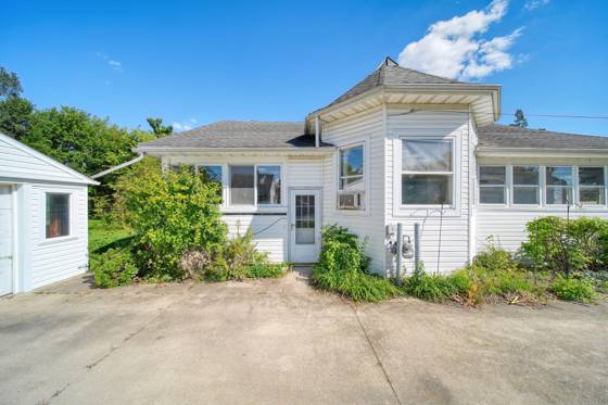 507 Ideal Street, Milan, MI 48160 photo 3