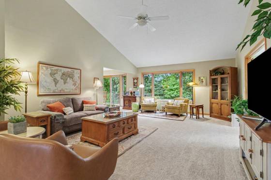 6900 Wellington Drive, Dexter, MI 48130 photo 4