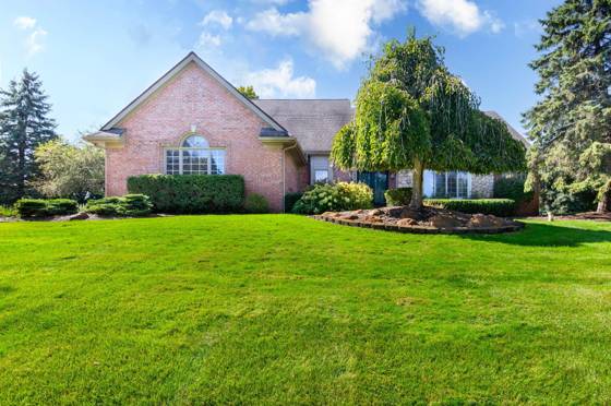 1978 Mayfair Drive, White Lake, MI 48383 photo 3