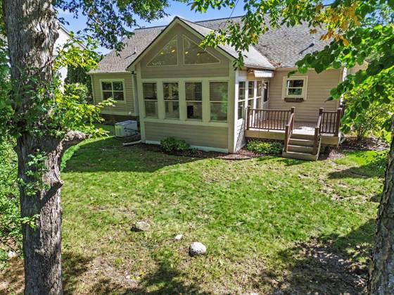 2603 Ravineside Lane S, Howell, MI 48843 photo 4