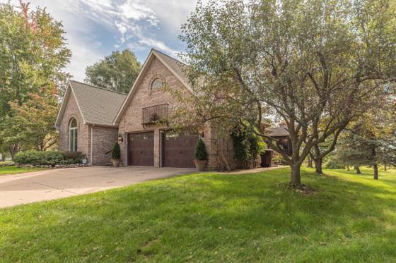 10445 E Stony Creek Road, Milan, MI 48160 photo 3
