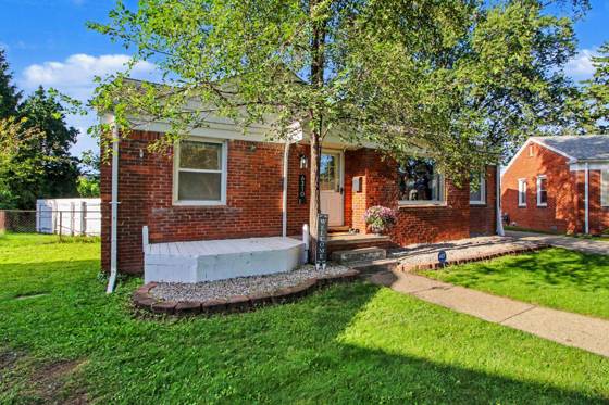 6310 Buckingham Avenue, Allen Park, MI 48101 photo 3