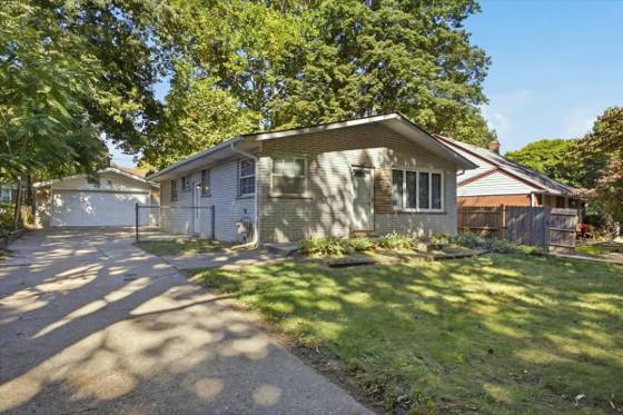 16165 Riverview Street, Detroit, MI 48219 photo 2