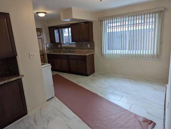 25337 S Montmartre Court #1, Oak Park, MI 48237 photo 3