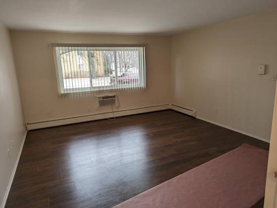 25337 S Montmartre Court #1, Oak Park, MI 48237 photo 2