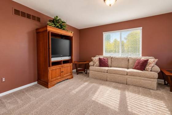39244 Canterbury Drive, Harrison Township, MI 48045 photo 5