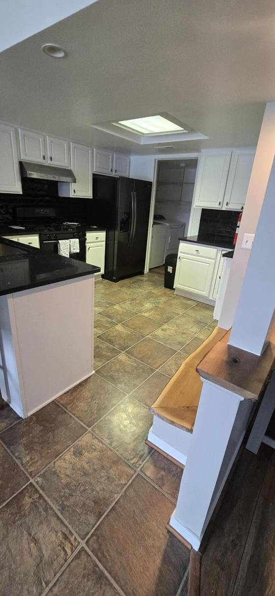1731 Cliffs Landing #202, Ypsilanti, MI 48198 photo 2