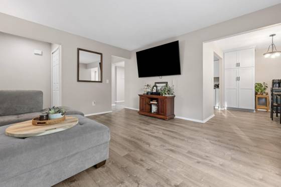 515 W Highland Road #E6, Howell, MI 48843 photo 4