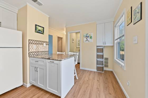 905 Medford Court, Rochester Hills, MI 48307 photo 5