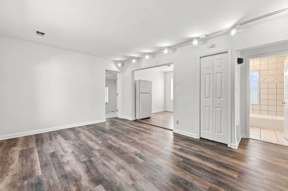 118 Dekalb Street, Walled Lake, MI 48390 photo 3