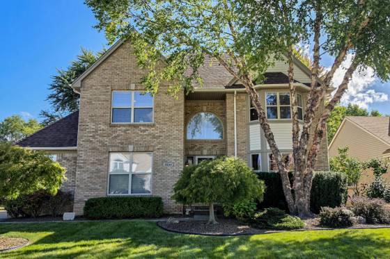 39244 Canterbury Drive, Harrison Township, MI 48045 photo 2