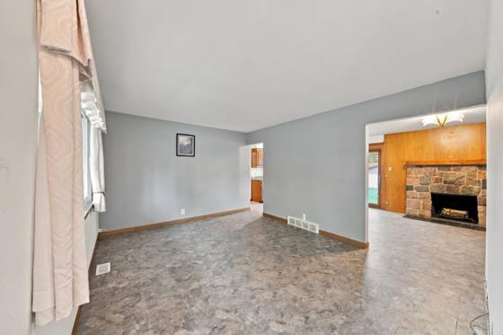 223 Harper Drive, Saline, MI 48176 photo 5