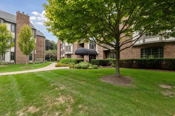 797 Deer Court, Plymouth, MI 48170 photo 3