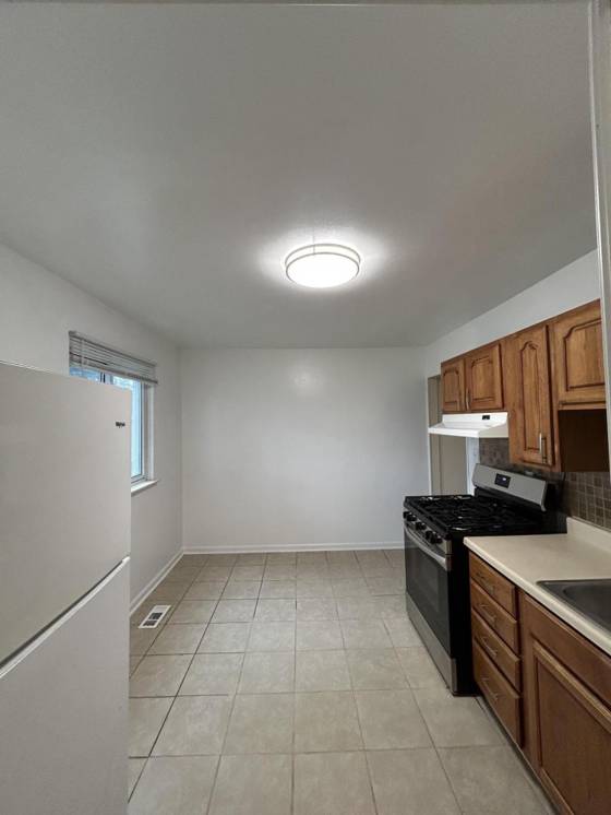 2826 Appleridge Street, Ypsilanti, MI 48198 photo 5
