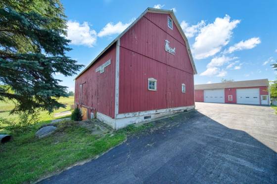 4260 Sylvan Road, Grass Lake, MI 49240 photo 4