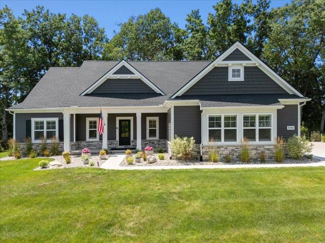 9598 Chalfonte Drive, Brighton, MI