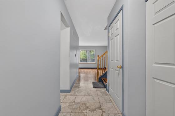 552 Terrace Lane E, Ypsilanti, MI 48198 photo 3