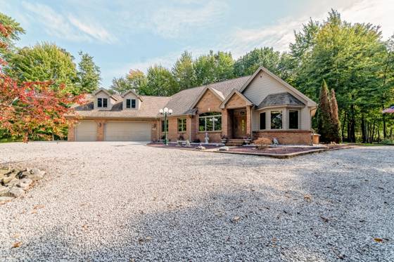2825 Toben Road, Carleton, MI 48117 photo 2