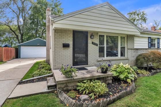 31491 Lamar Drive, Farmington, MI 48336 photo 3