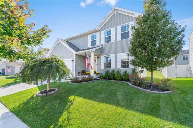 2883 W Fork River Drive, Fowlerville