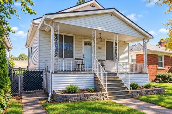 1045 5th Street, Wyandotte, MI 48192 photo 3