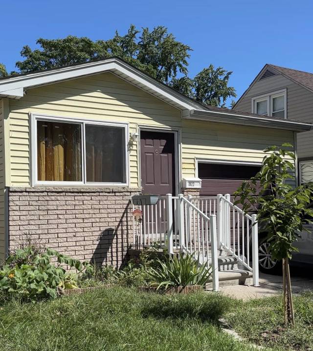 1922 Keppen Boulevard, Lincoln Park
