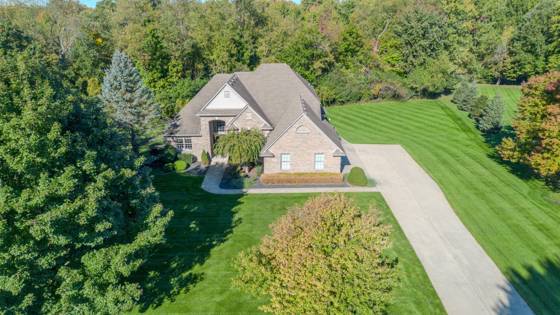 4581 Old Oak Court, Plymouth, MI 48170 photo 2