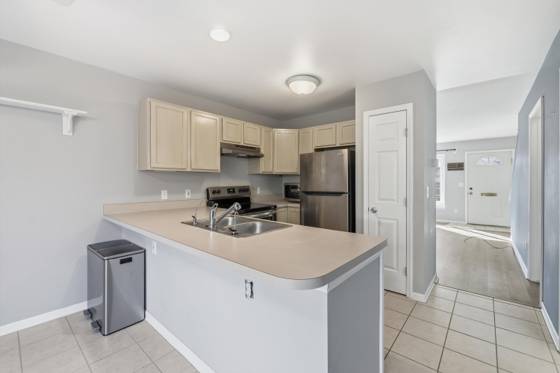 4957 Crooks Road, Royal Oak, MI 48073 photo 3