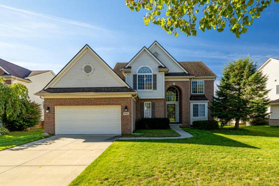 9582 Falmouth Drive, Ypsilanti, MI 48197 photo 2