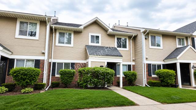 31548 Orchard Creek, Farmington Hills