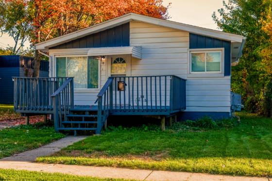 78 E Yale Avenue, Pontiac, MI 48340 photo 2
