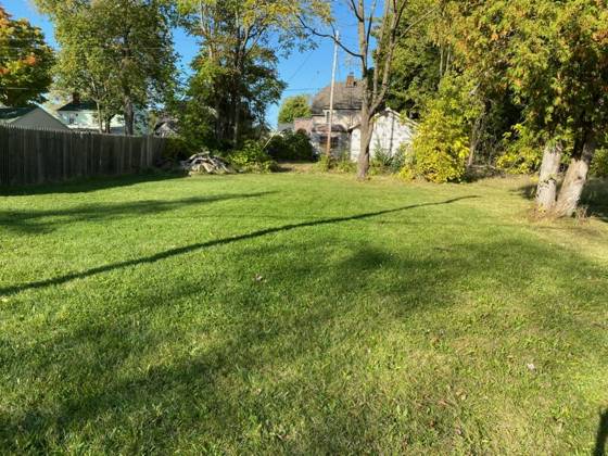 547 Copeman Boulevard, Flint, MI 48503 photo 5