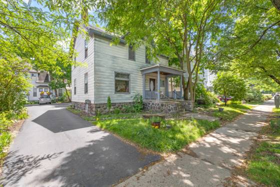216 N 5th Avenue, Ann Arbor, MI 48104 photo 3