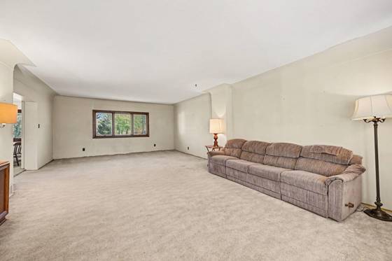 6350 Hellner Road, Ann Arbor, MI 48105 photo 4